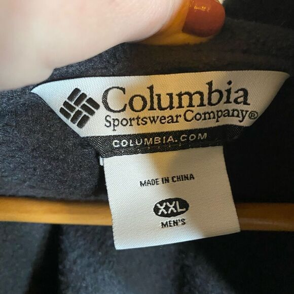 Men’s‎ 2xl black fleece Columbia vest zip up - Picture 4 of 7